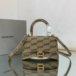 Picture of Balenciaga Lady Handbags _SKUfw121259100fw